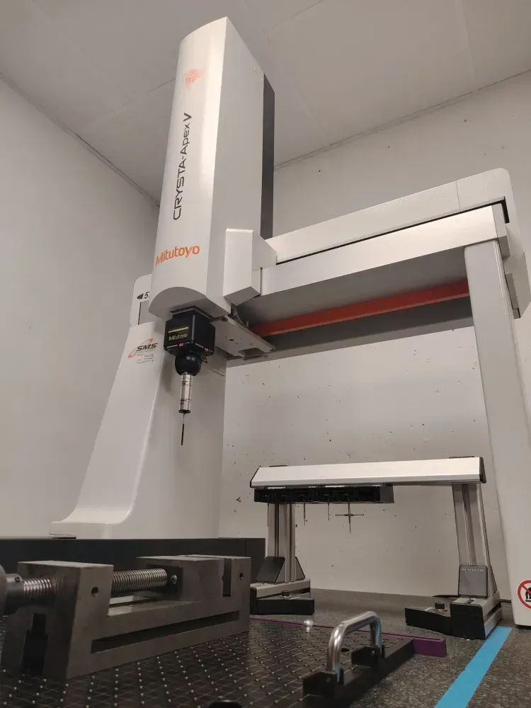 MACHINE TRIDIMENSSIONELLE - MMT